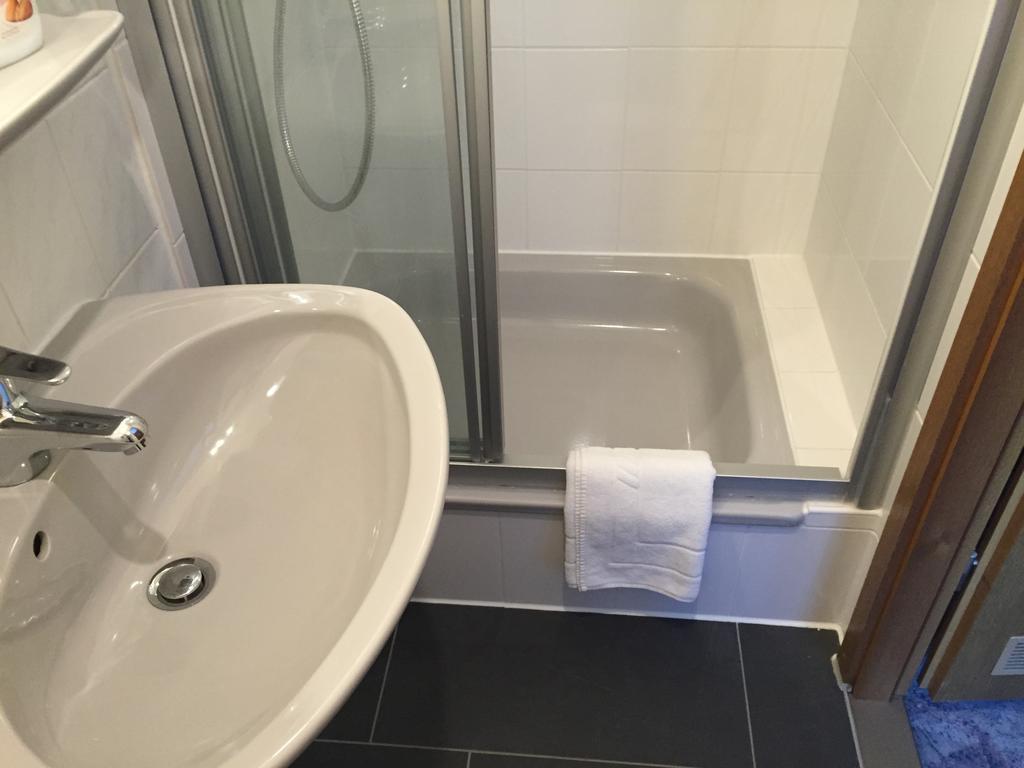 Hotel Stadt Mainz Schwabenheim an der Selz Δωμάτιο φωτογραφία
