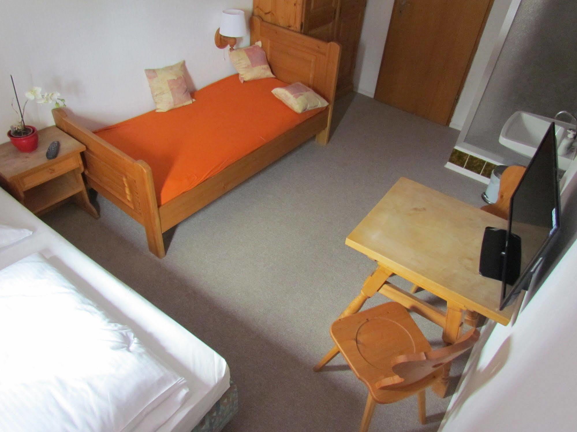 Hotel Stadt Mainz Schwabenheim an der Selz Εξωτερικό φωτογραφία
